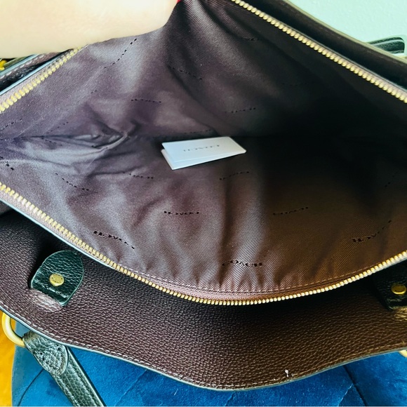 Coach Tyler Carryall Tote - Picture 9 of 9